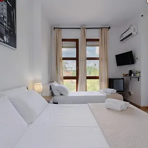 Bed & Breakfast Elegance, Bologna